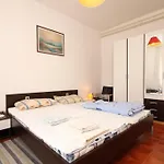 With A Parking Space - Pobri, - 7851 Appartement