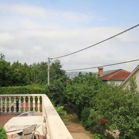 With A Parking Space - Pobri, - 7851 Appartement *
